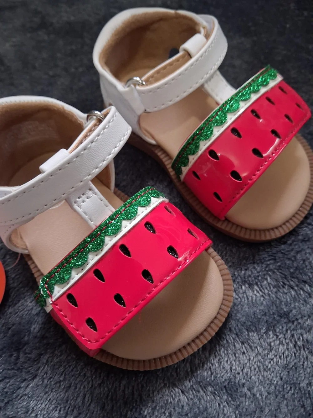 NWT Wonder Nation Fruit Watermelon Strappy Sandals Hook & Loop Red Girls Size 2